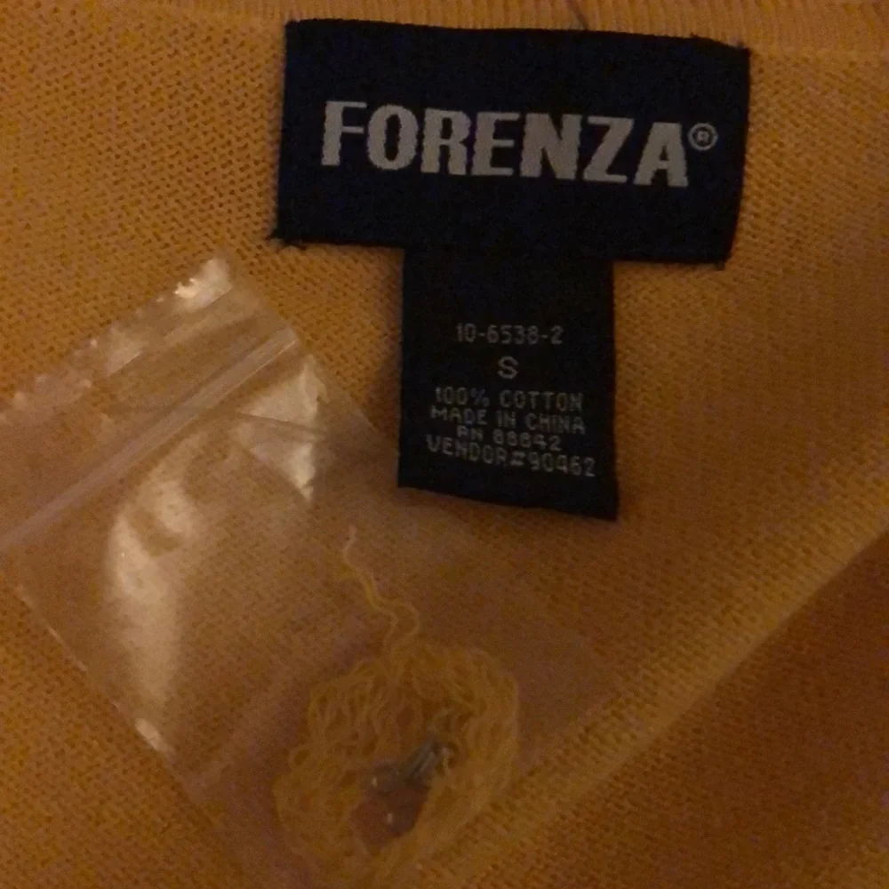 Forenza mustard 2-piece tank and shrug set NWT S